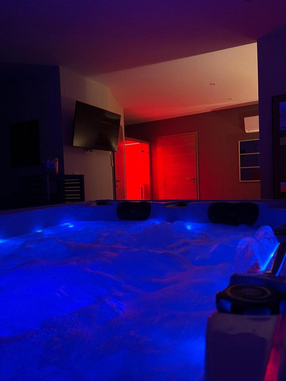 La Valentine Love Room Gites Des 3 Lavoirs Bourogne 외부 사진
