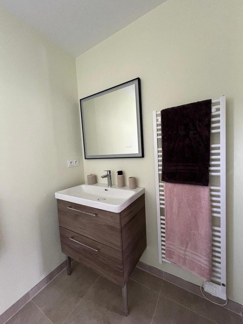 La Valentine Love Room Gites Des 3 Lavoirs Bourogne 외부 사진